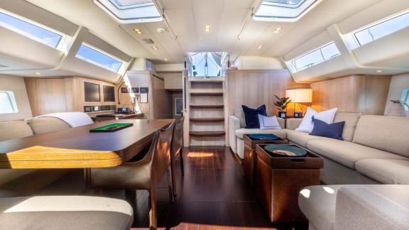 Image of YCH2 yacht #11