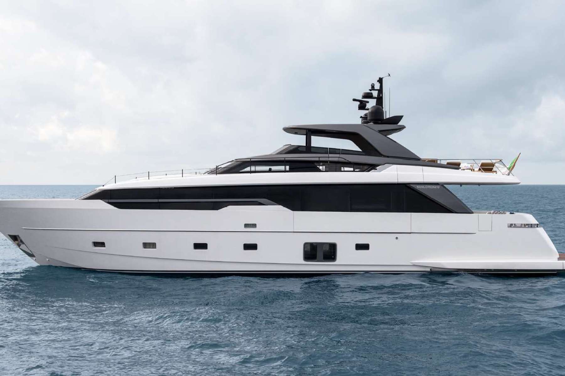 Main image of DANLOU yacht