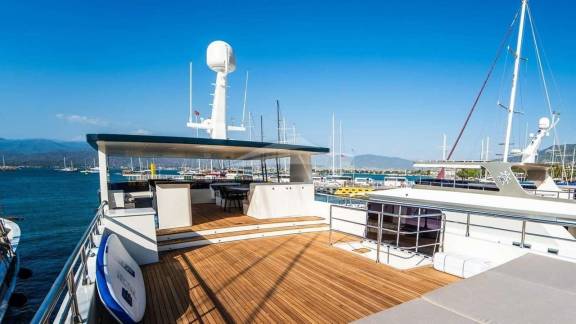 Image of BELUGA yacht #12