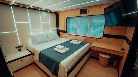 Image of BELUGA yacht #7