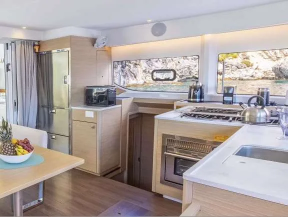 Image of SOLANA yacht #13