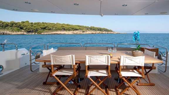 Main Deck Aft