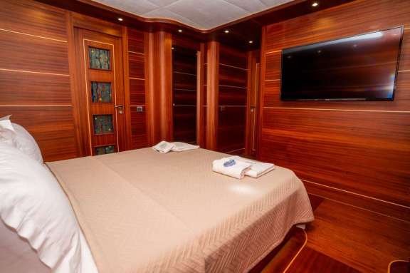 Image of CARPEDIEM CORAL yacht #17