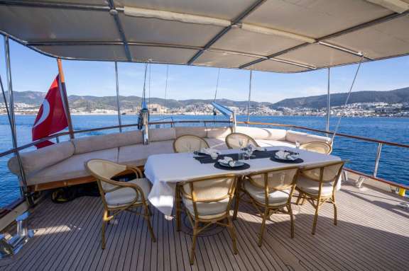 Image of CARPEDIEM CORAL yacht #5