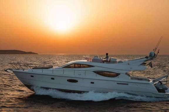 Image of CARTE BLANCHE yacht #13