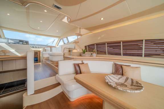 Image of CARTE BLANCHE yacht #4