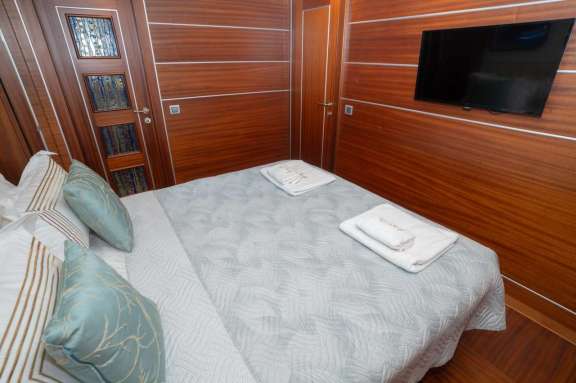 Image of DRAGON FLY yacht #14