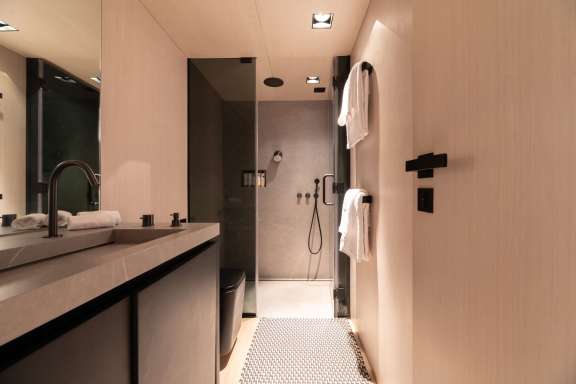 VIP Cabin