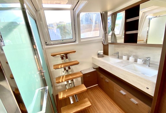 GRACE Master Bathroom