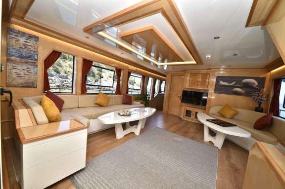 Image of COMPASS yacht #15