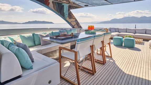 Sundeck