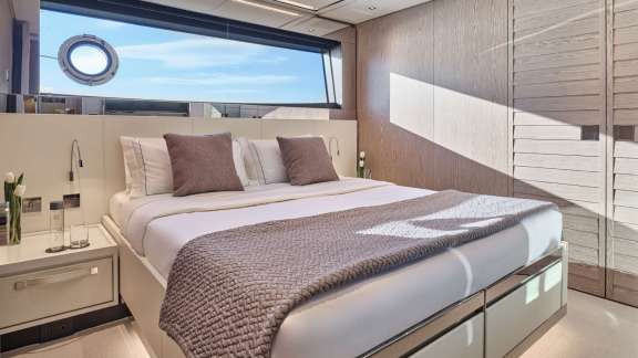 VIP Suite I