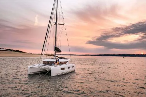 Image of MOONDANCE yacht #10