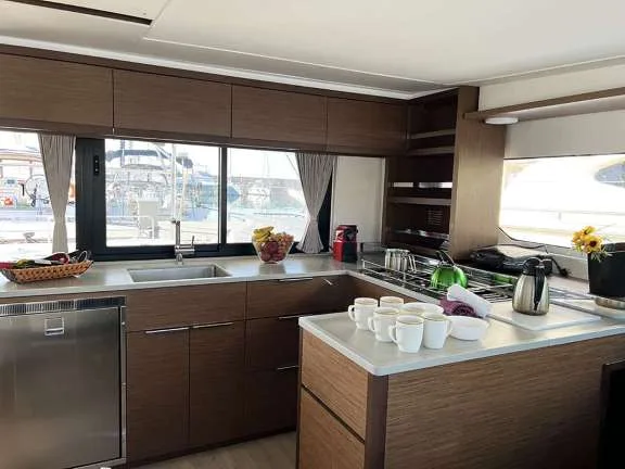 Image of MPLE yacht #4