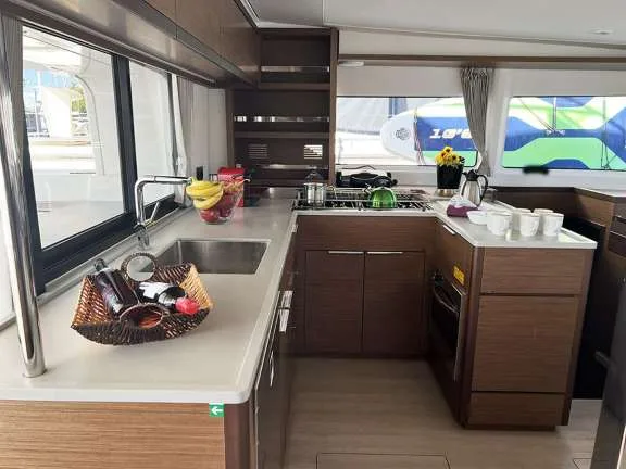 Image of MPLE yacht #5