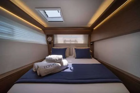 Double cabin