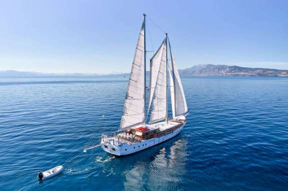 Image of WHITE PEARL yacht #10