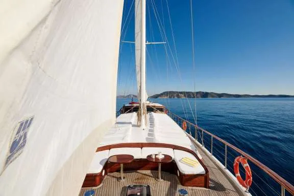 Image of WHITE PEARL yacht #11