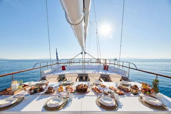 Image of WHITE PEARL yacht #5