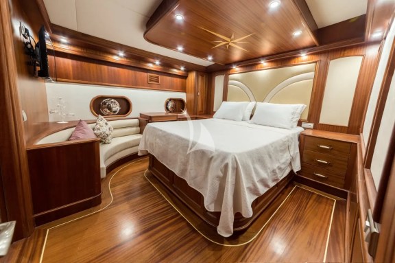 Image of HALCON DEL MAR yacht #14