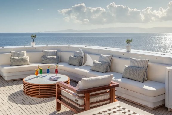 Sundeck - Lounge area