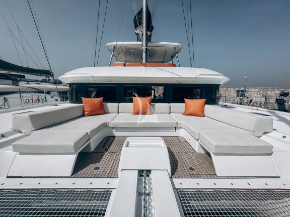 Fore deck - Relaxing area