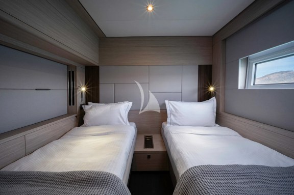 Image of LADY M yacht #19