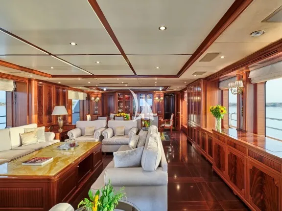 Image of OPTION B yacht #38
