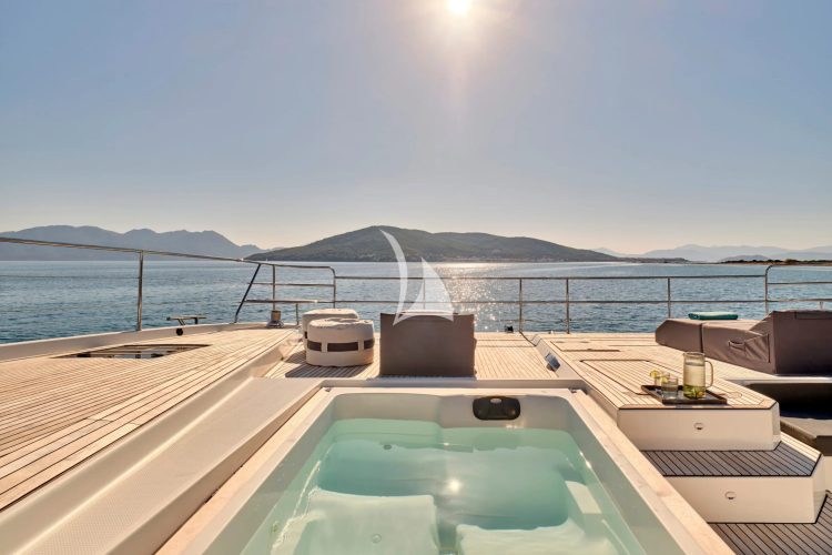 Jacuzzi