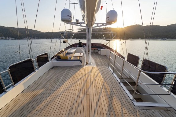 Image of QUEEN OF MAKRI yacht #15