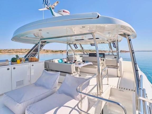 Image of EXPLORION yacht #32