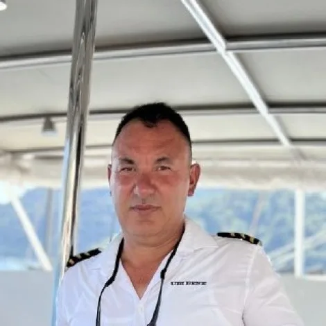 Crew of DE LOVE|Ercan Selcuk — Captain