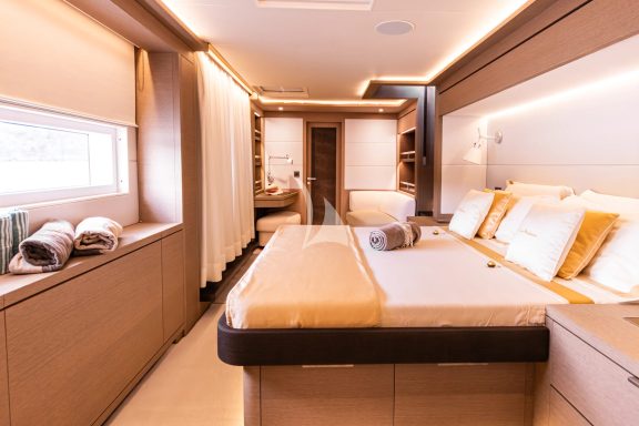 Image of J. SPARROW yacht #22