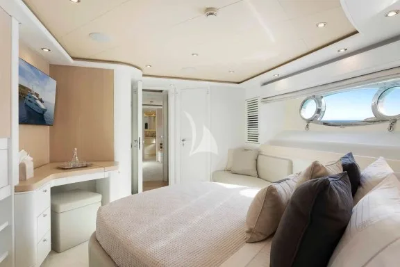 Image of PARADISE yacht #56