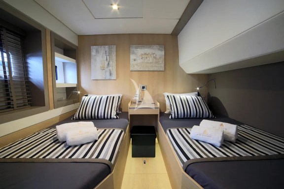 Twin Cabin