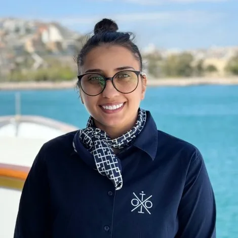Crew of ITOTO|Ehine Arutiunian — Stewardess