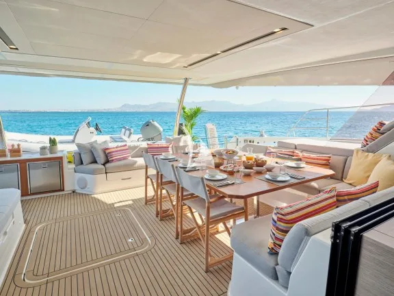 Aft deck dining table