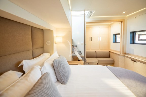 Image of D2 yacht #85