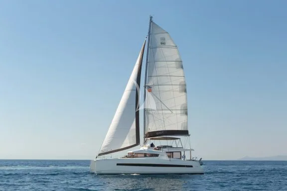 Image of LICENSE TO CHILL yacht #2