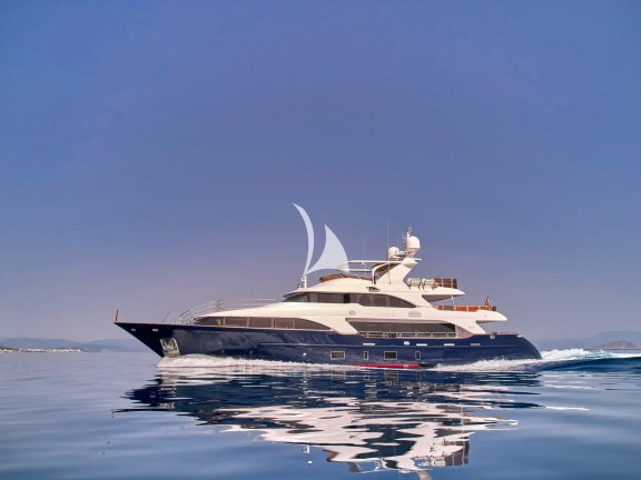 Image of OPTION B yacht #3