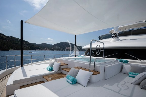 Image of NELA yacht #27