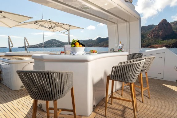 Sun Deck Bar