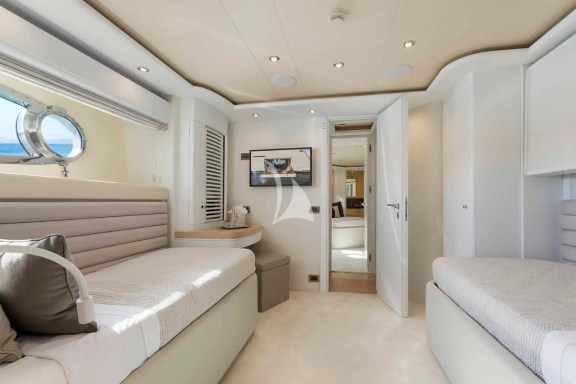Image of PARADISE yacht #52