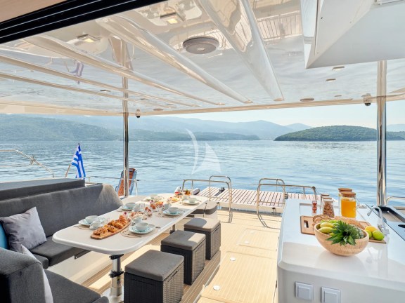 Image of AZUL yacht #22