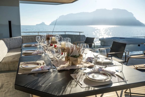 Image of CALADAN yacht #17