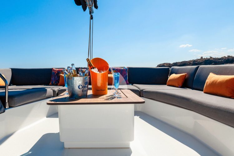 Flybridge sitting area