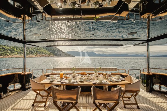 Image of CAN’T REMEMBER yacht #29
