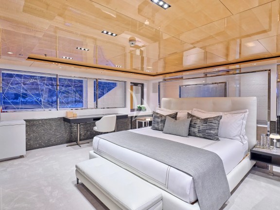 Image of LA PELLEGRINA 1 yacht #96
