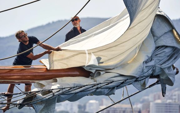 Image of ELENA of LONDON yacht #7
