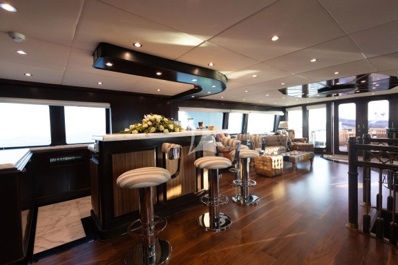 Image of KOKOMO NIGHTS yacht #19